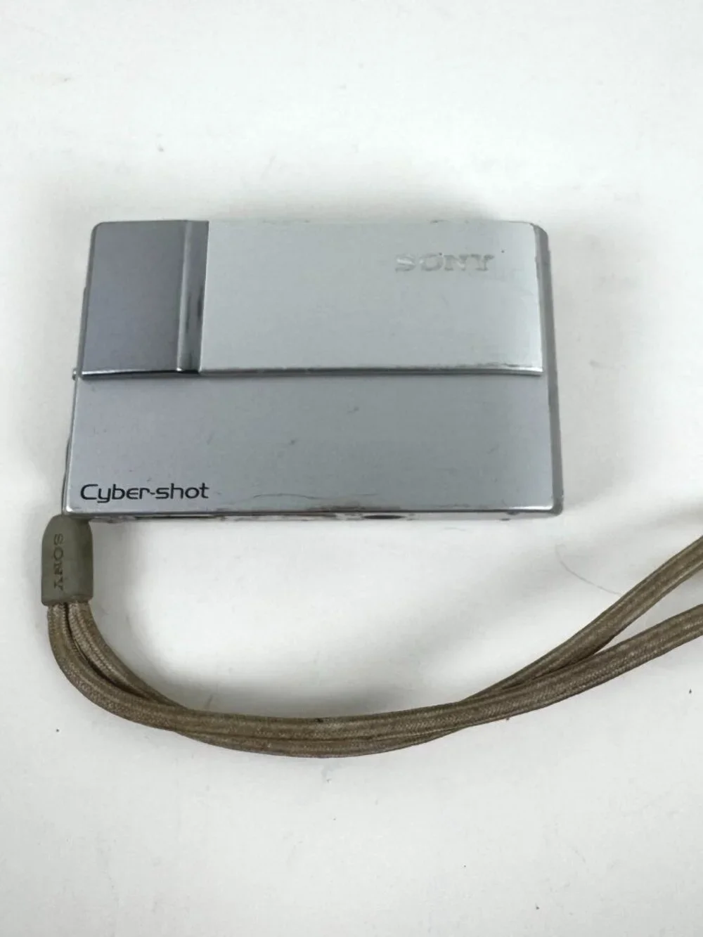 Sony Cyber Shot DSC-T10 7.2MP Digital Camera Silver Made in Japan MC-233